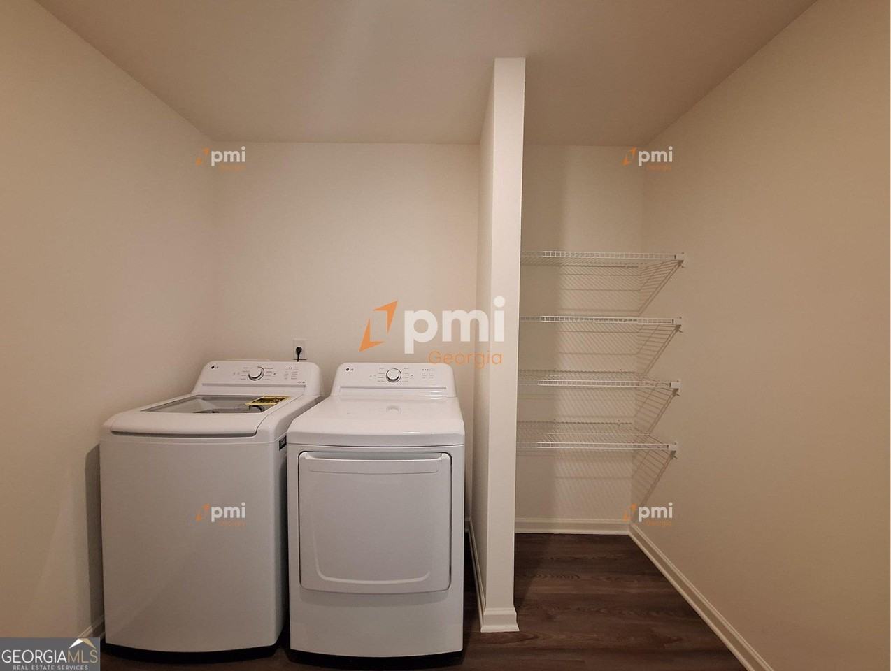 313 Gazebo Dr - Photo 7 of 18