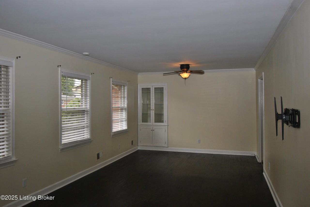 12011 Brookmoor Dr - Photo 6 of 35