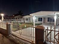 881 Hialeah Dr - Photo 2 of 8