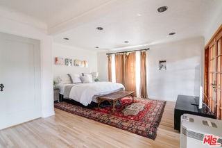 1311 Maple St - Photo 3 of 8