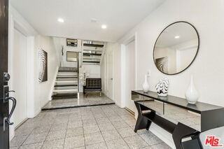 2041 Roscomare Rd - Photo 4 of 5