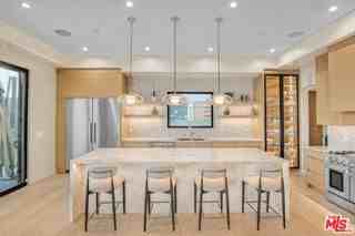 22570 S Summit Ridge Cir - Photo 3 of 8