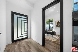 5812 Willis Ave - Photo 5 of 7