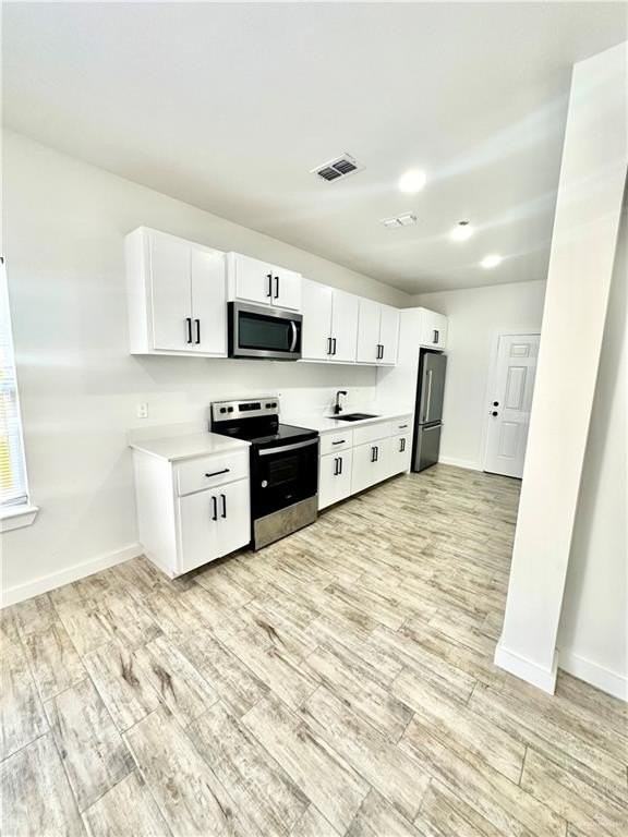 1104 Jesse St #2 - Photo 4 of 10