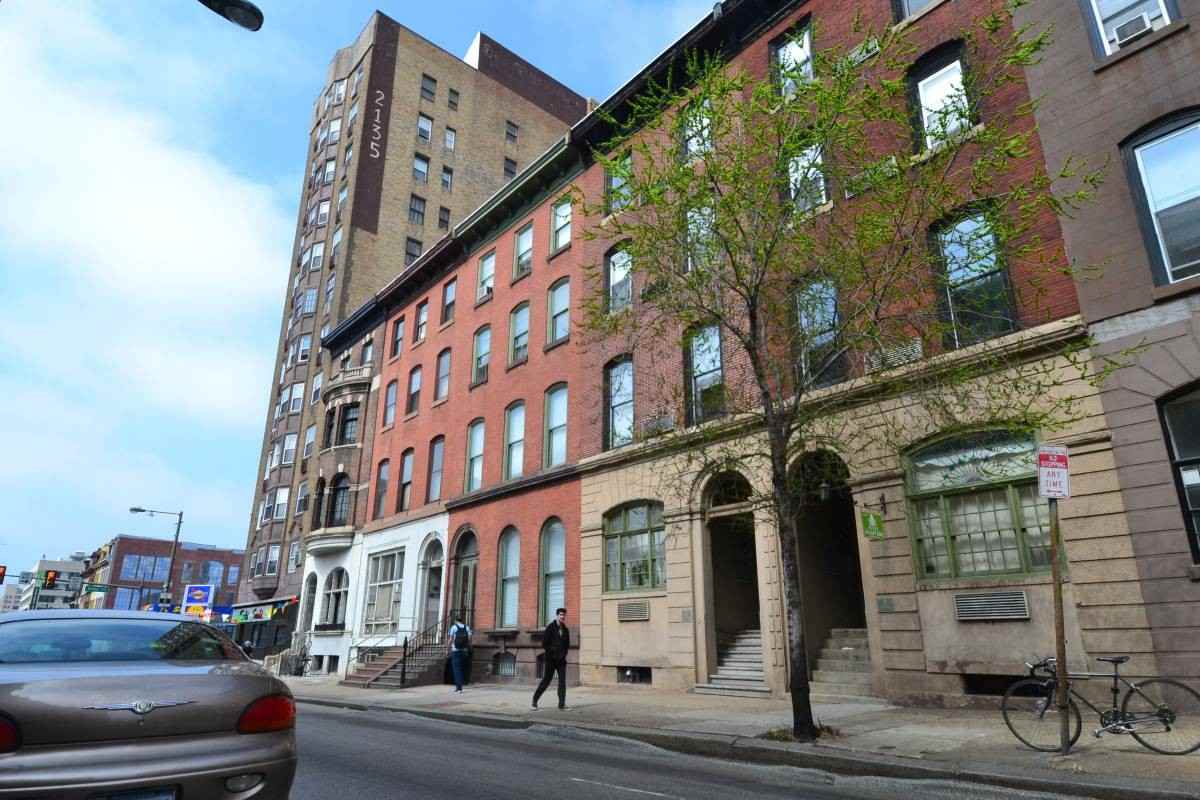 2125 Walnut St #4 - Photo 7 of 8