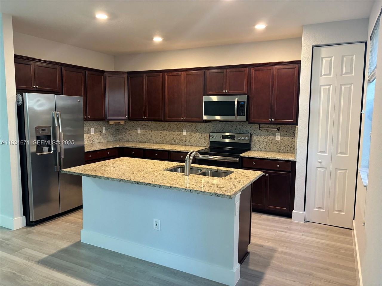 4081 Allerdale Pl #4081 - Photo 2 of 8