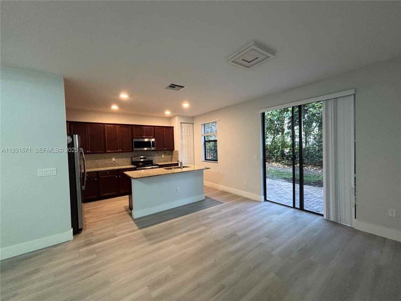 4081 Allerdale Pl #4081 - Photo 6 of 8