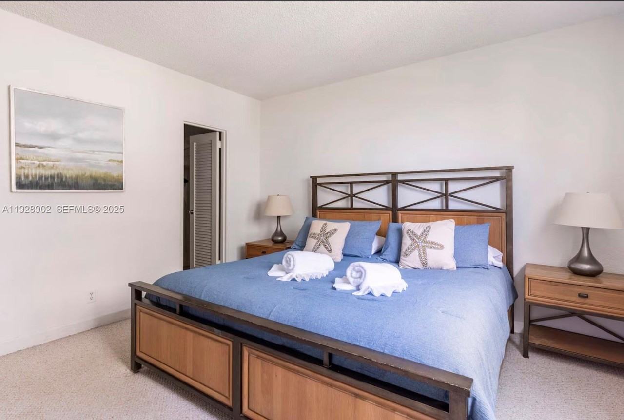 4001 S Ocean Dr #5M - Photo 5 of 8