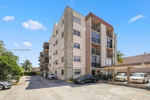 featured image of 3640 Nw 9th St #406