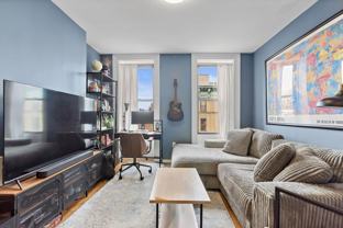 935 Park Ave #5S - Photo 1 of 1