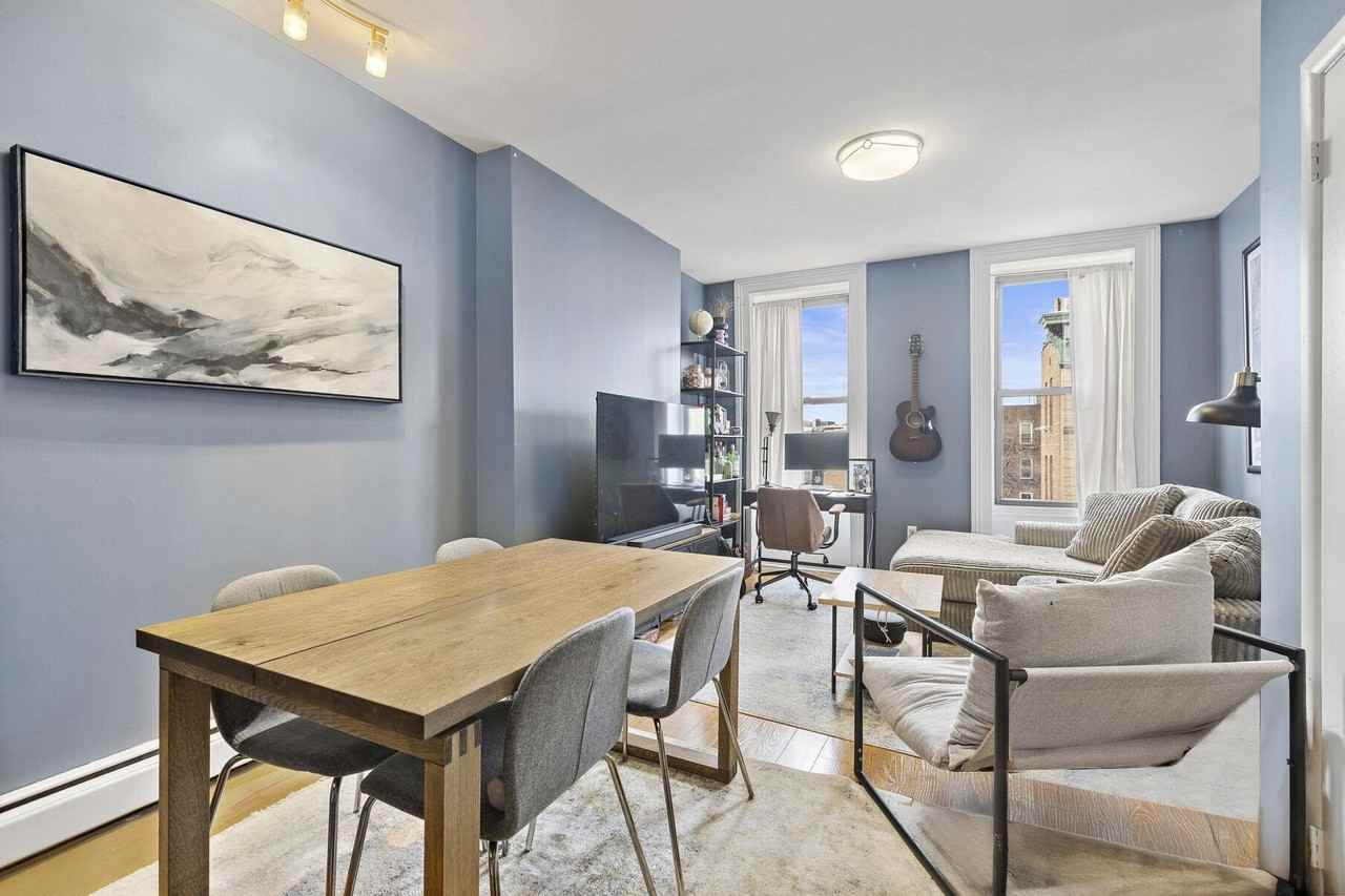 935 Park Ave #5S - Photo 2 of 14