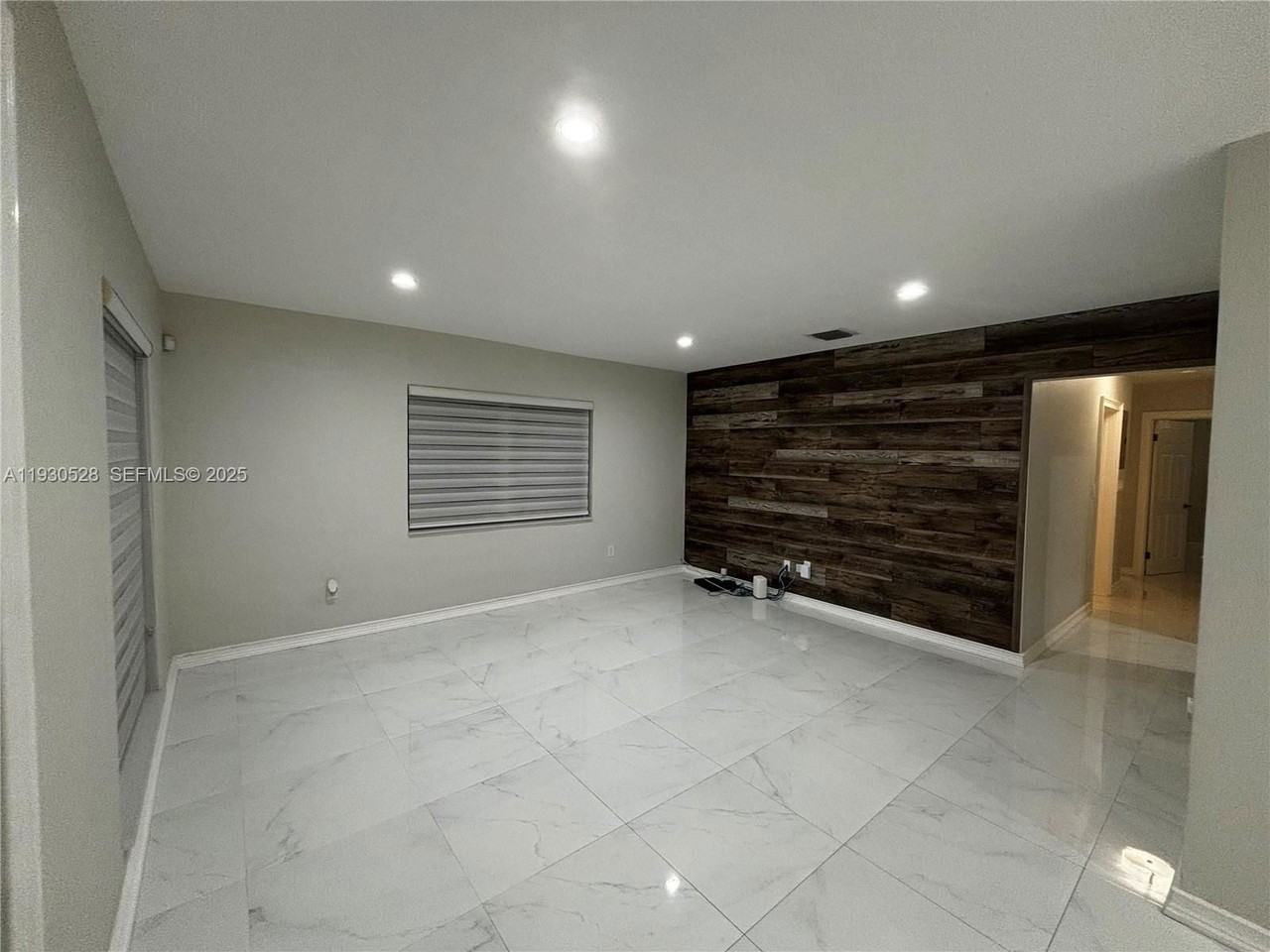 18632 Sw 93rd Ct - Photo 6 of 8