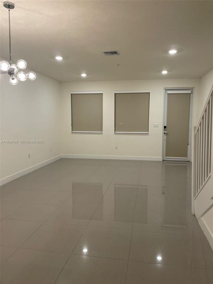 6416 Nw 102nd Ct #117 - Photo 5 of 8