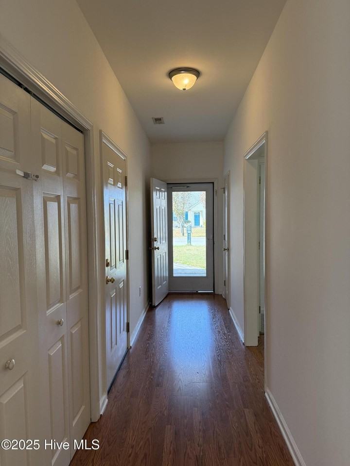 232 Rutledge Ave - Photo 3 of 18