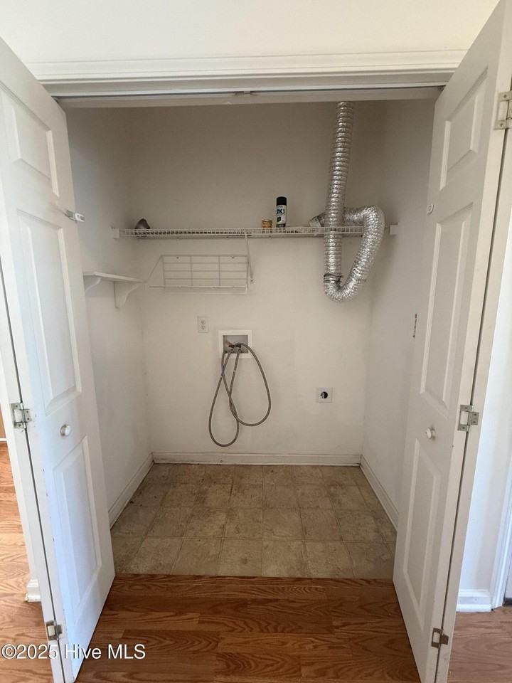 232 Rutledge Ave - Photo 6 of 18