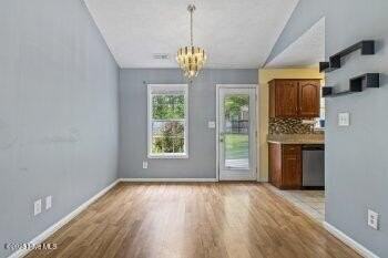 502 Jasmine Ln - Photo 7 of 23