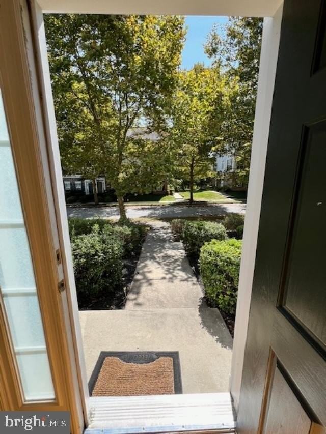 1914 Cavalier Ln - Photo 2 of 35