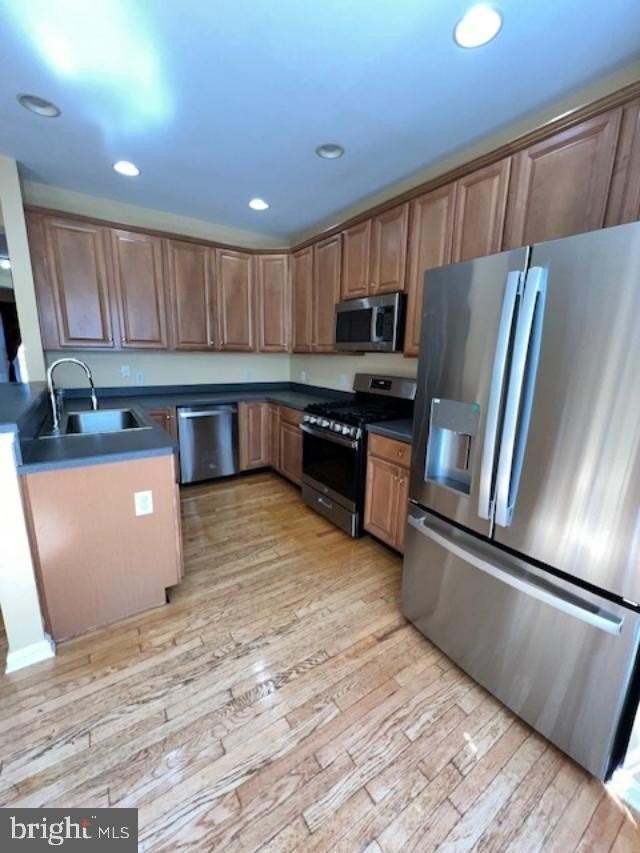 1914 Cavalier Ln - Photo 7 of 35