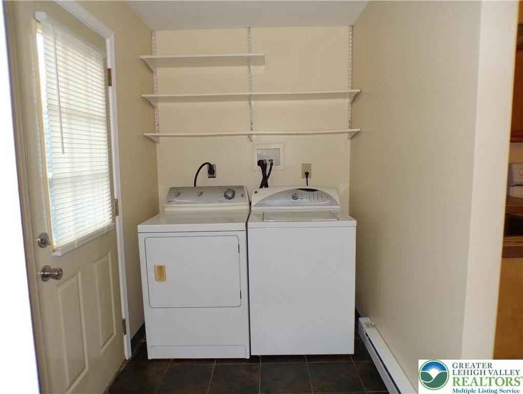 1624 1/2 Utica St - Photo 5 of 11