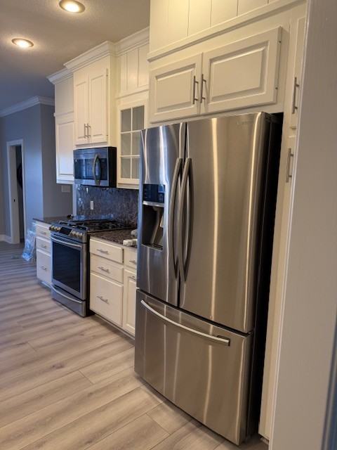 3650 Victoria Dr #1 - Photo 5 of 13