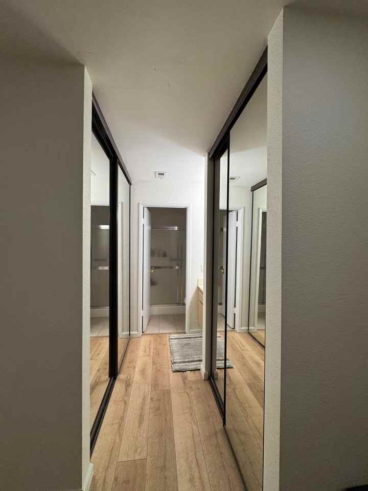 Azuaga St - Photo 5 of 5