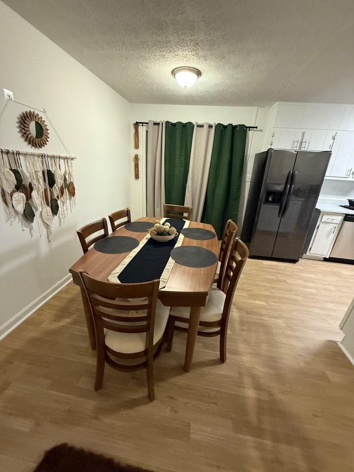 Rockfort Ct - Photo 7 of 14