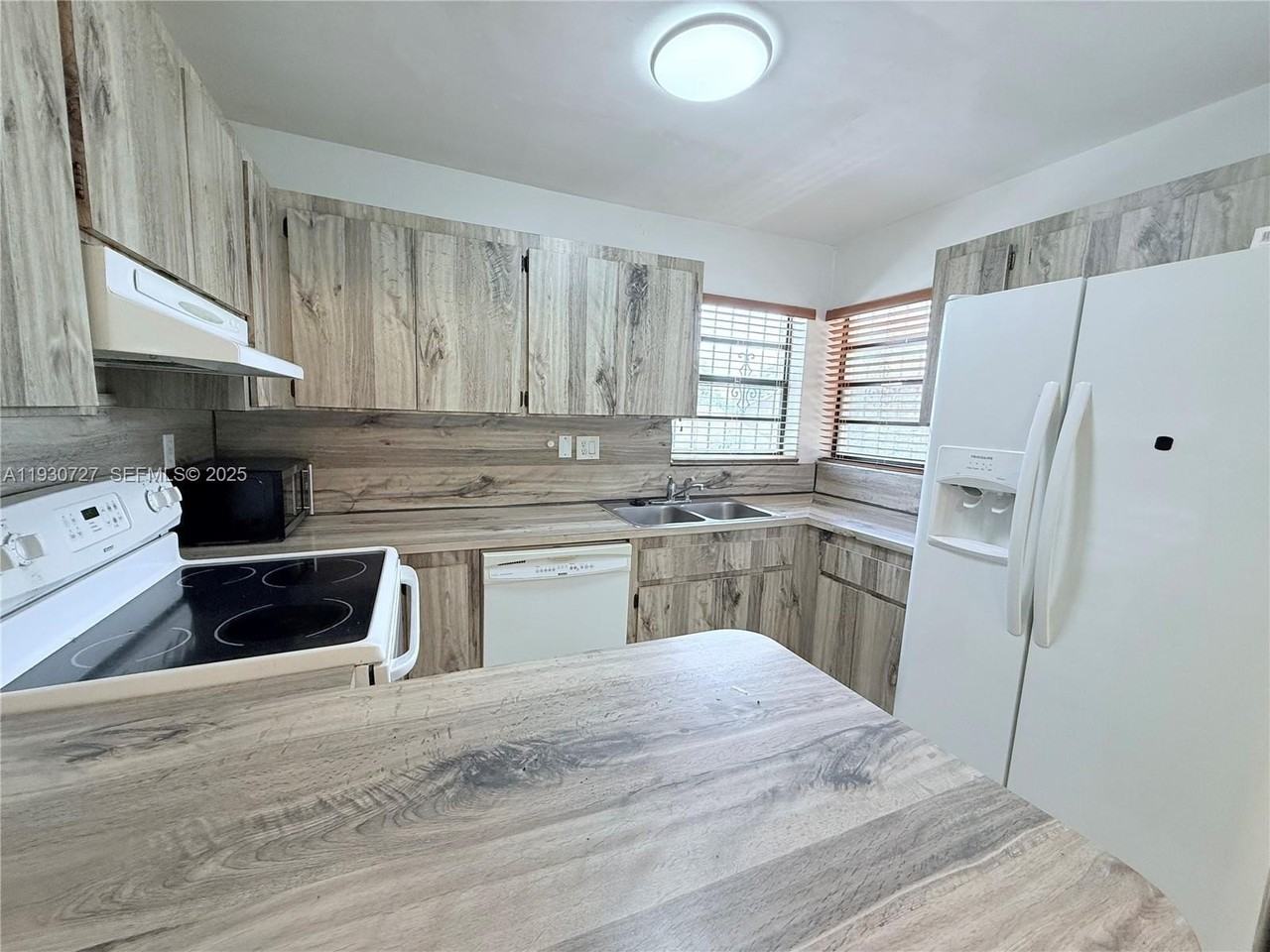 3630 Sw 112th Ave #5-3 - Photo 7 of 16