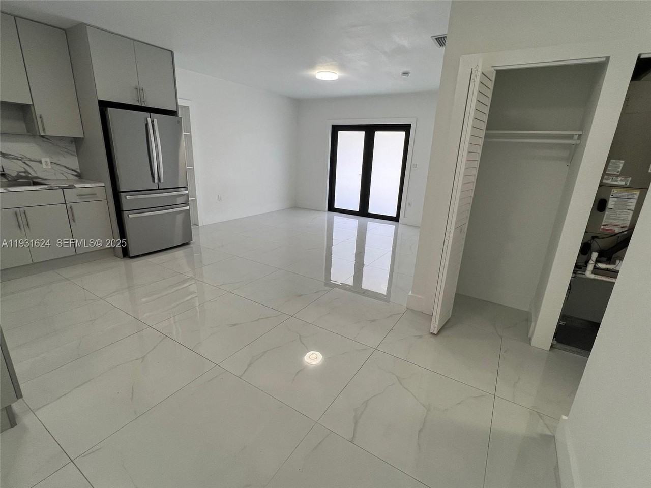 5470 W 8th Ln - Photo 3 of 17