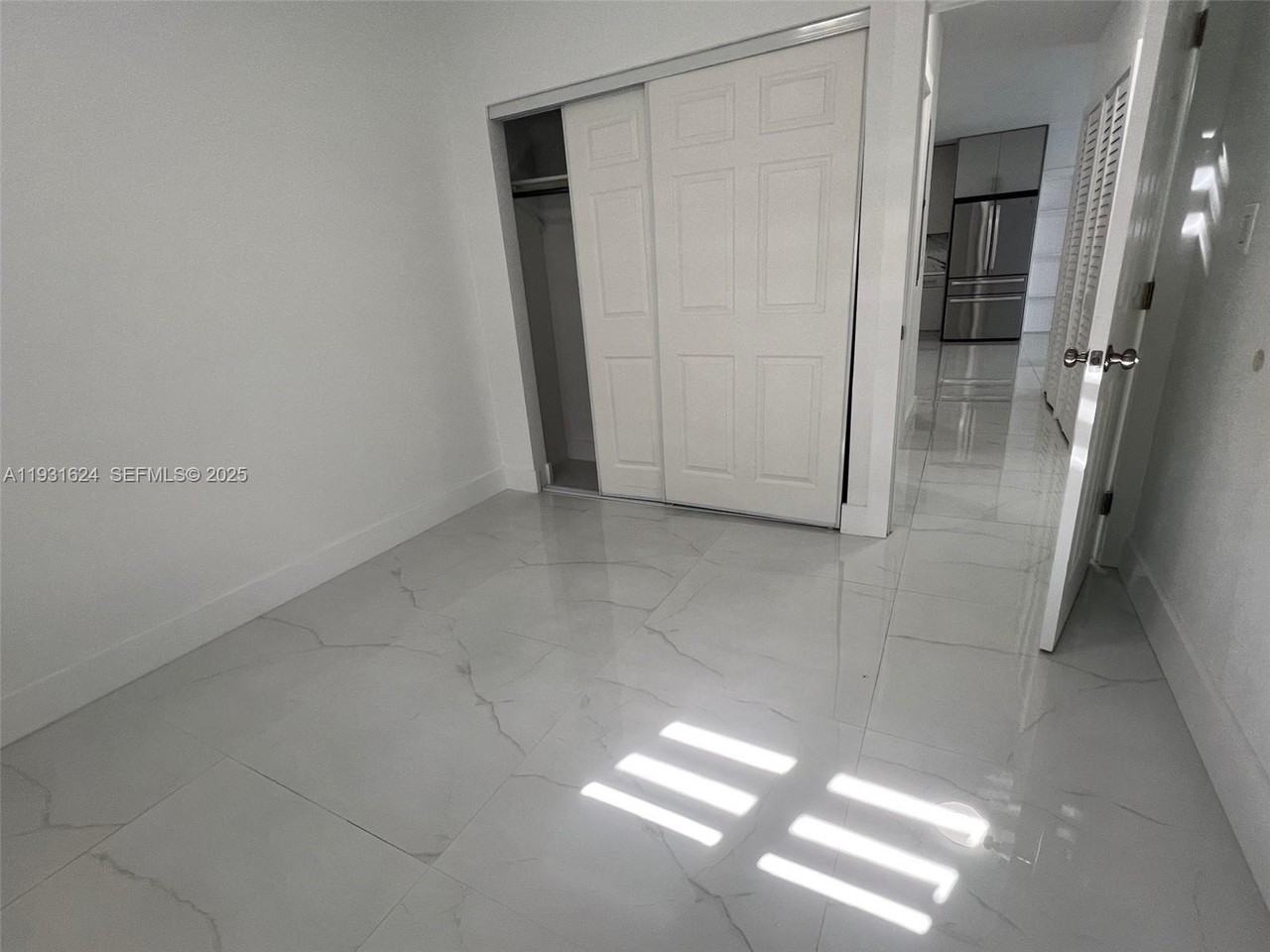 5470 W 8th Ln - Photo 6 of 17