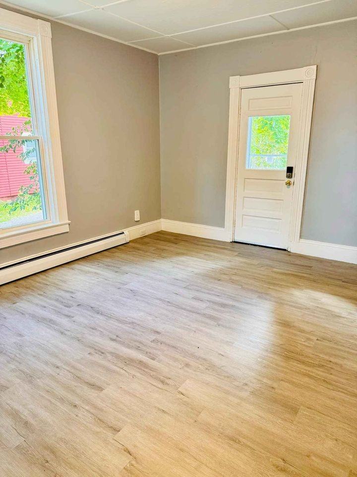 14 Willow St #1 - Photo 7 of 19