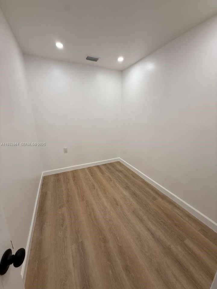 25948 Sw 132nd Ave #0 - Photo 3 of 12