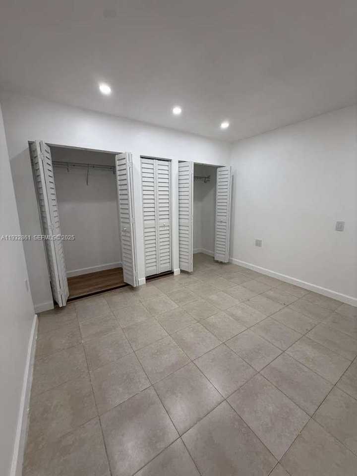 25948 Sw 132nd Ave #0 - Photo 6 of 12