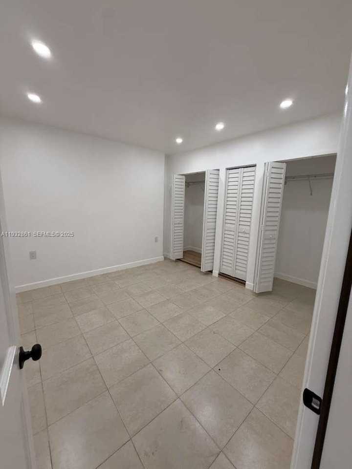 25948 Sw 132nd Ave #0 - Photo 7 of 12