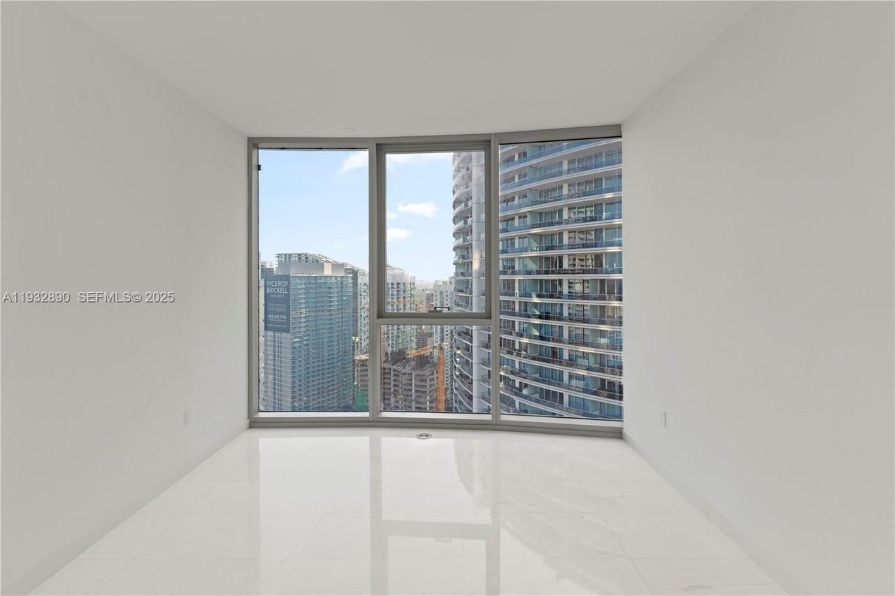 300 Biscayne Boulevard Way #4007W - Photo 7 of 24