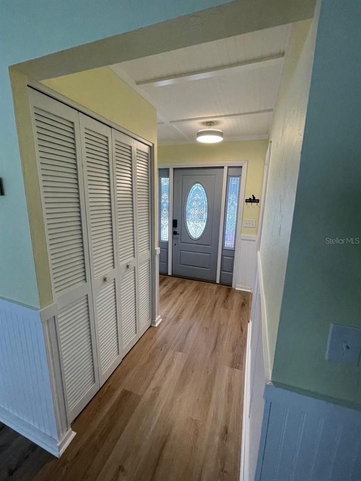 6108 11th Ave W - Photo 4 of 40