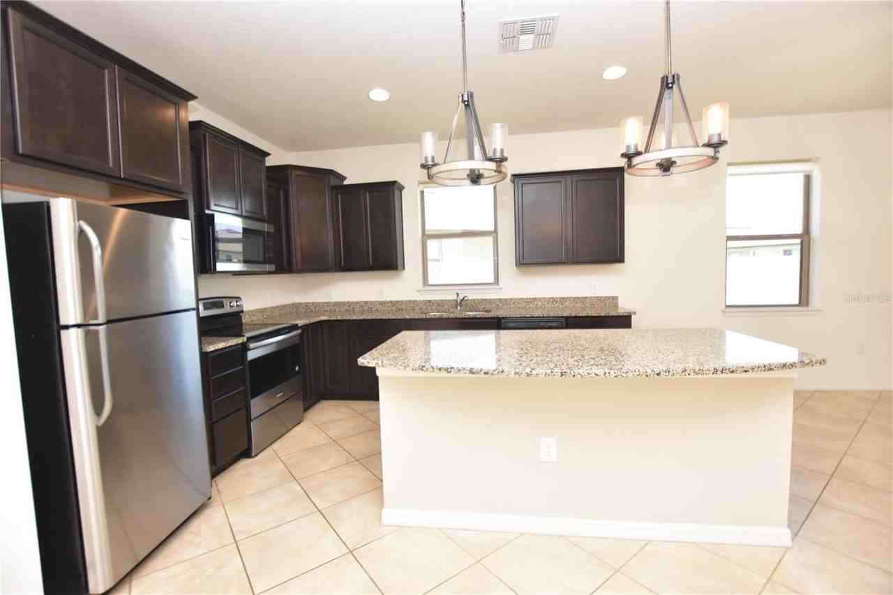 8862 Conway Rd - Photo 4 of 27