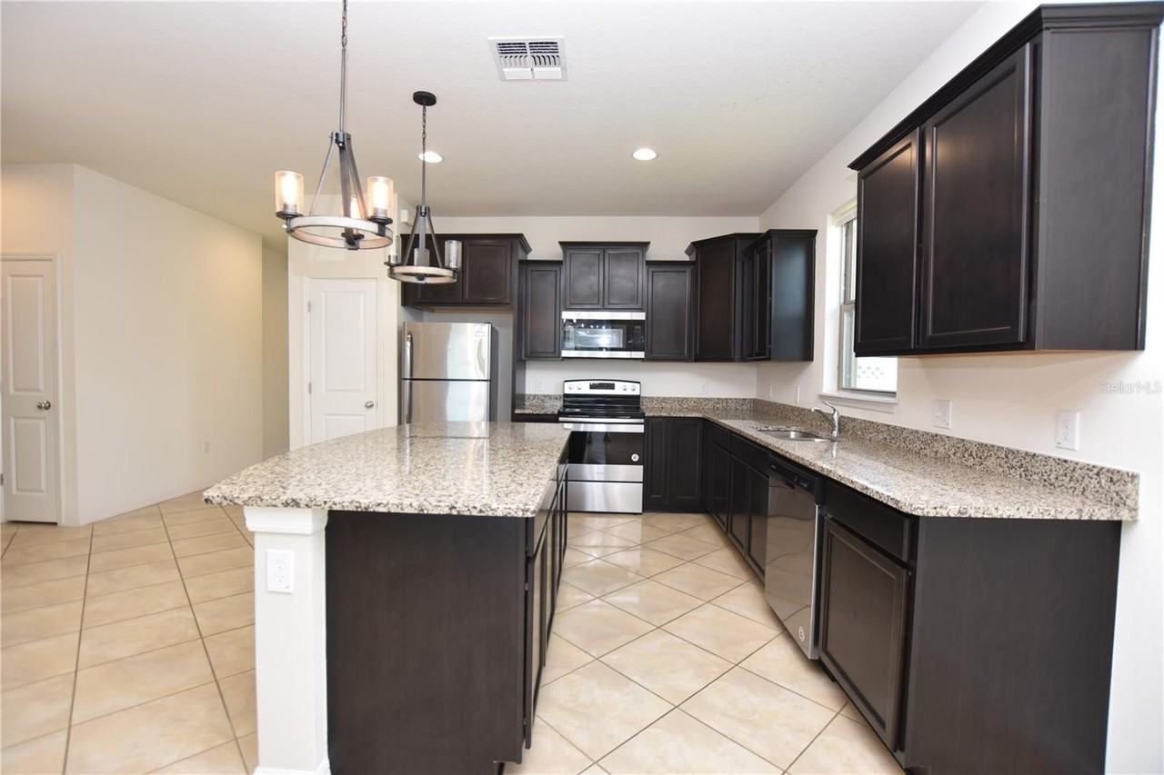 8862 Conway Rd - Photo 6 of 27