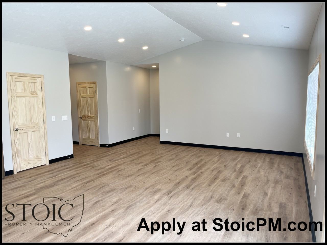 224 Emmit Ave #1 - Photo 4 of 22