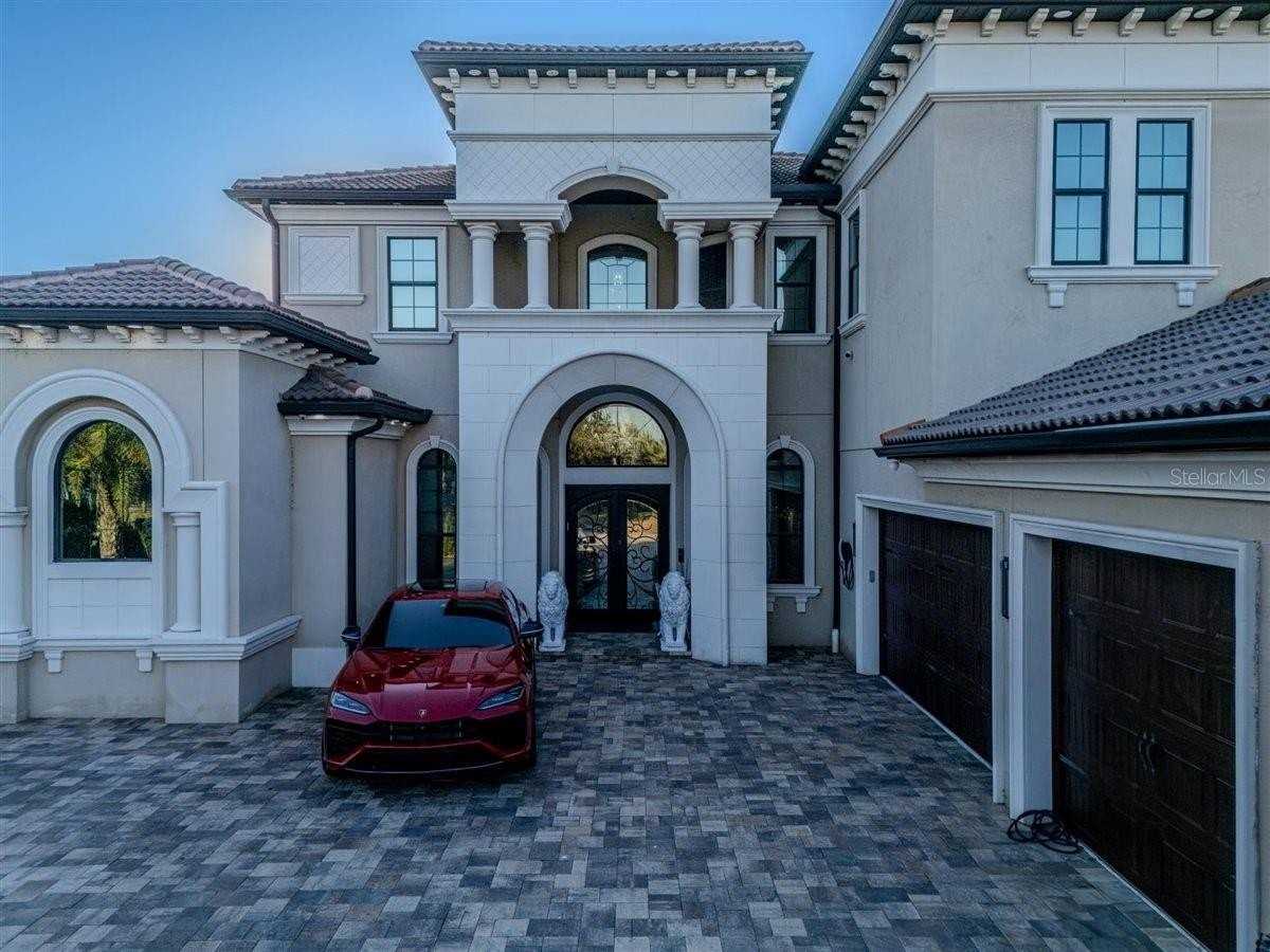 4303 Isabella Cir - Photo 2 of 50