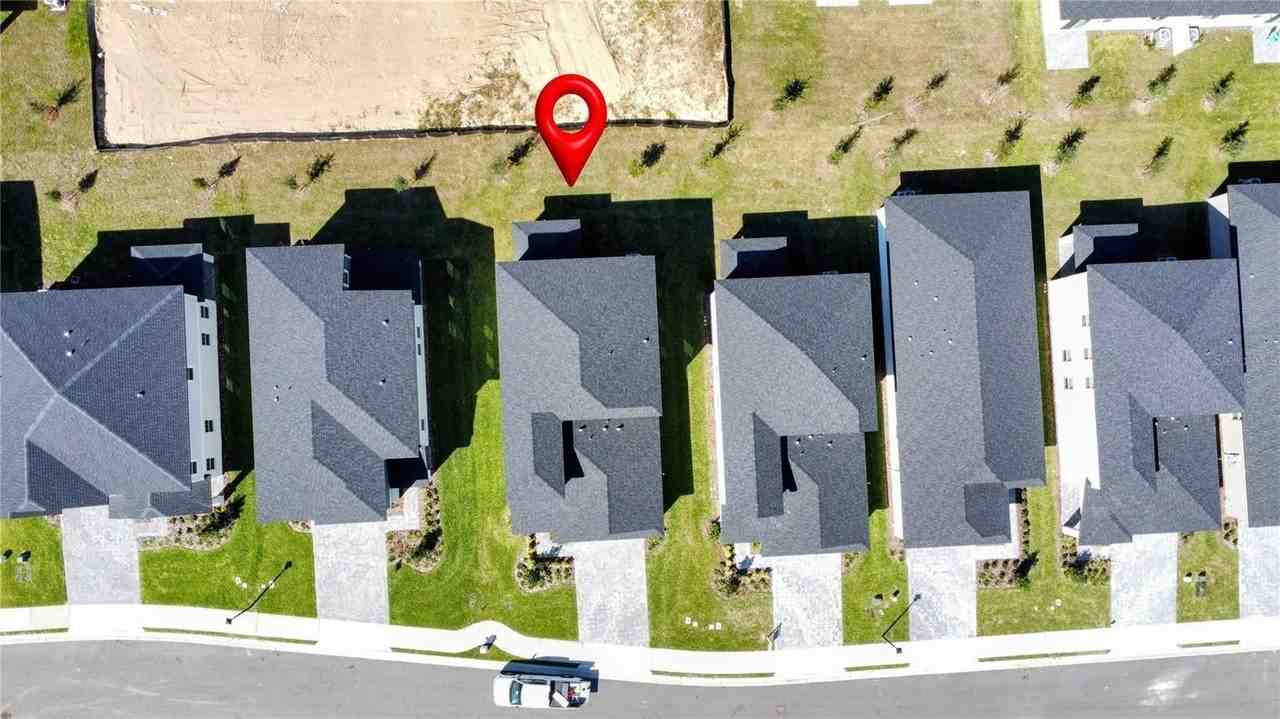 2284 Hen Rd - Photo 3 of 37