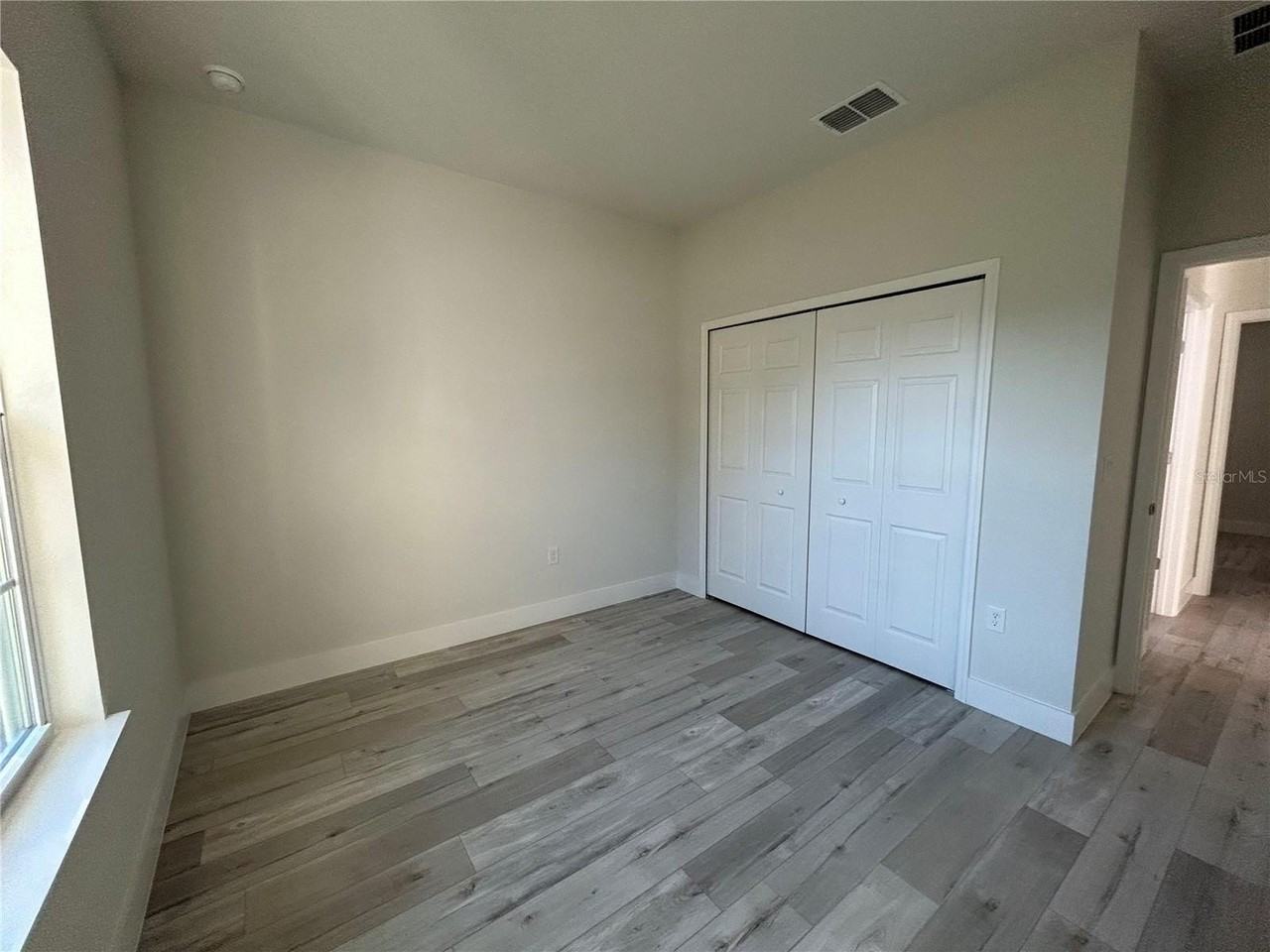 2097 W Hampshire Blvd - Photo 6 of 13