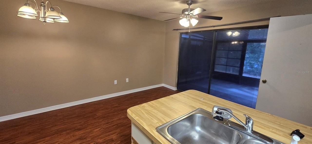 1923 Sw 34th Ct - Photo 7 of 17