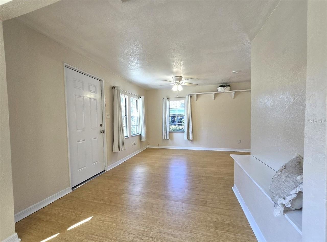 309 Lake Dale Dr - Photo 5 of 29