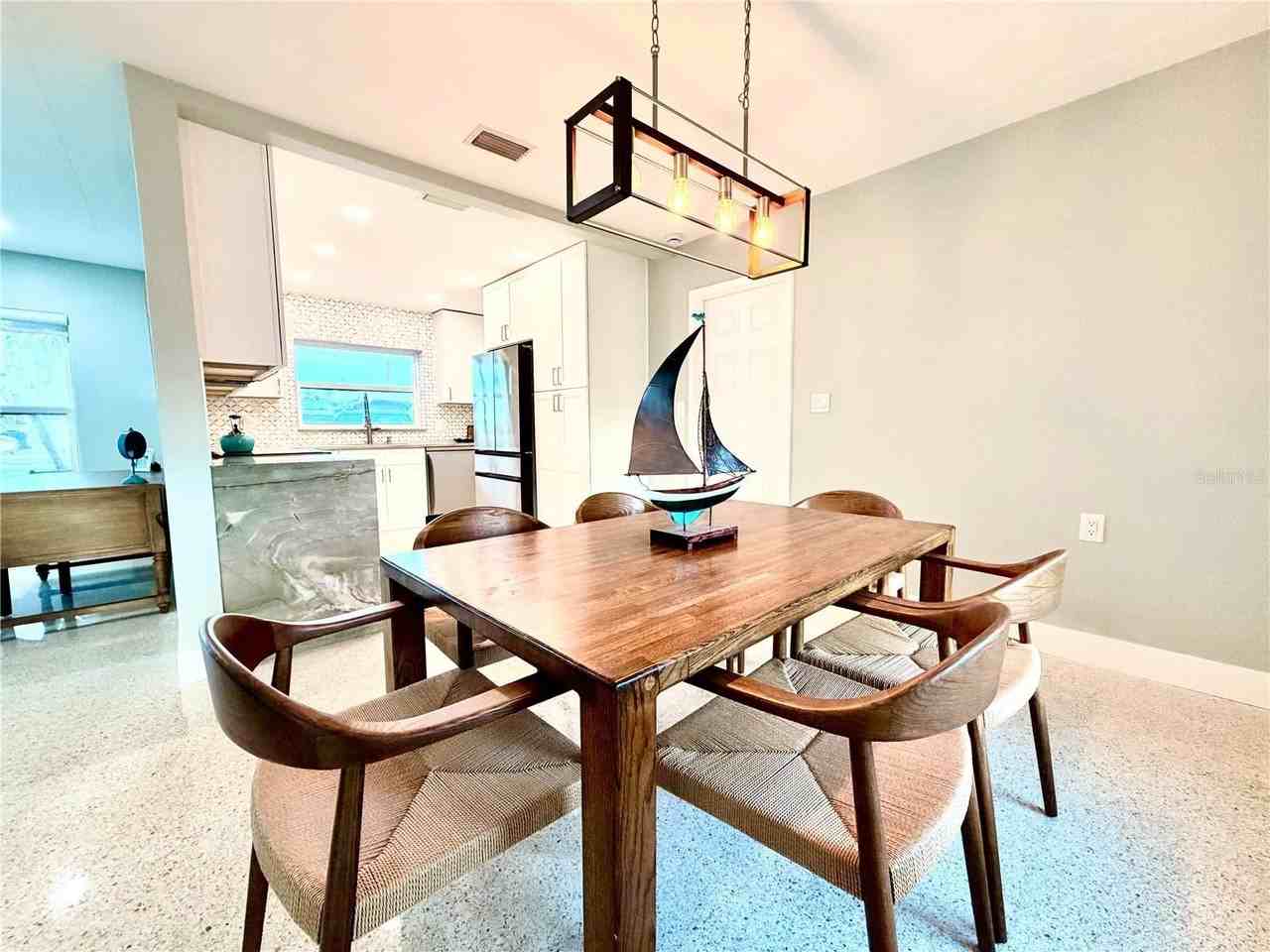 10133 4th St E - Photo 6 of 50