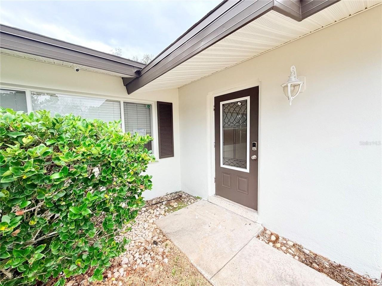 4866 Huntington St Ne - Photo 2 of 24