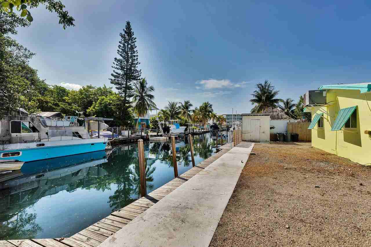 4903 49th Street - Photo 2 of 36