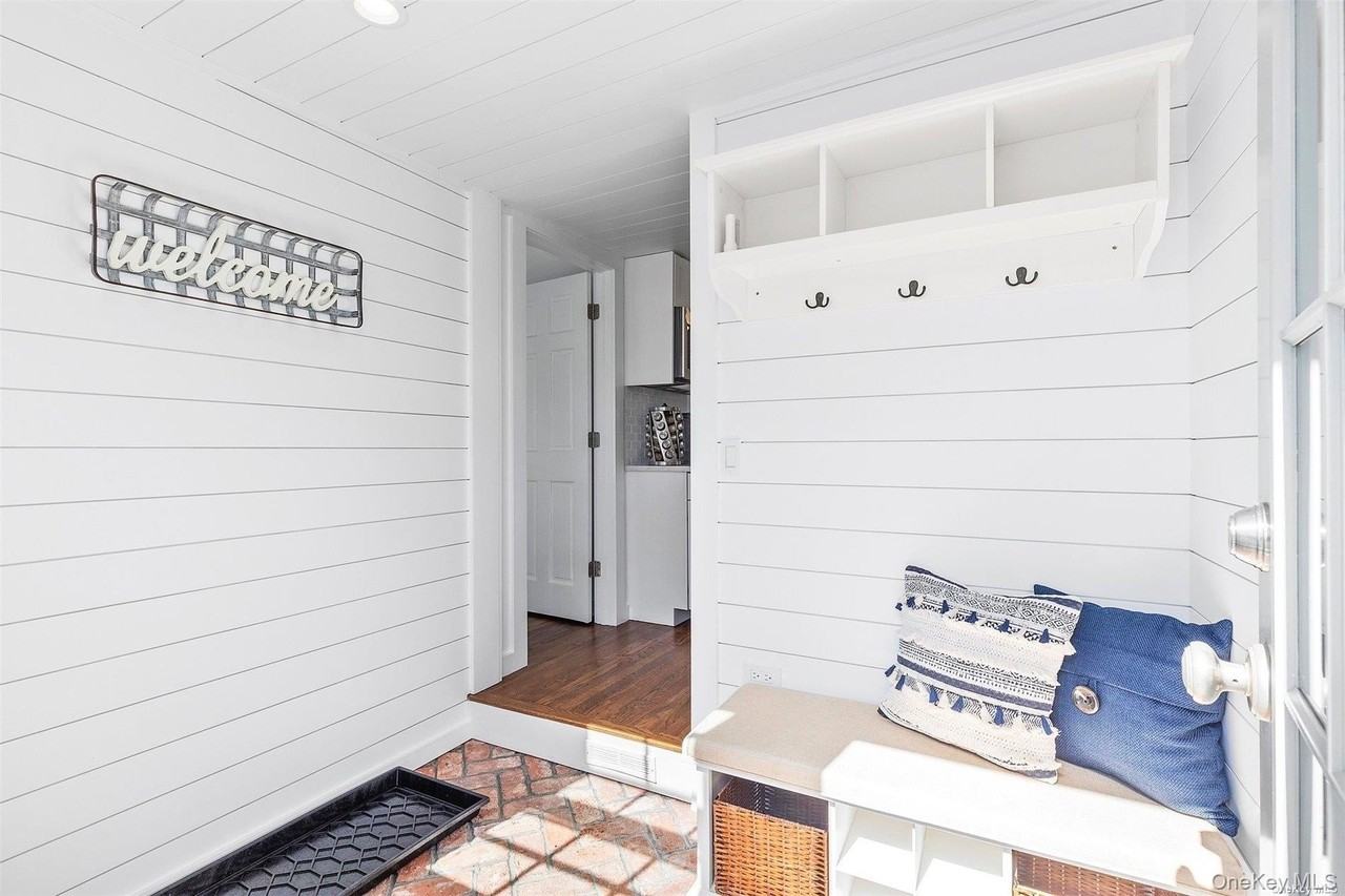 14 14 Carter Lane - Photo 2 of 13