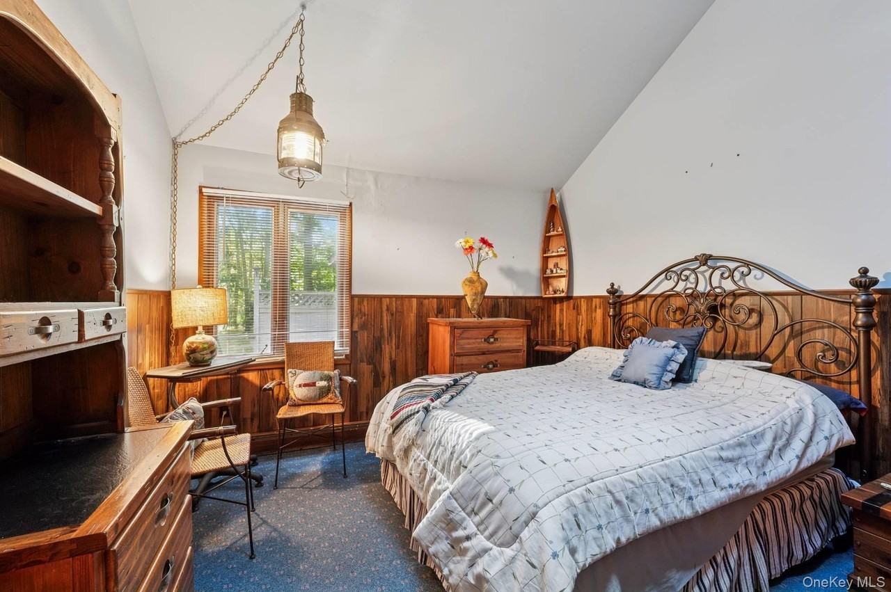 4 Ivy Pl - Photo 6 of 18