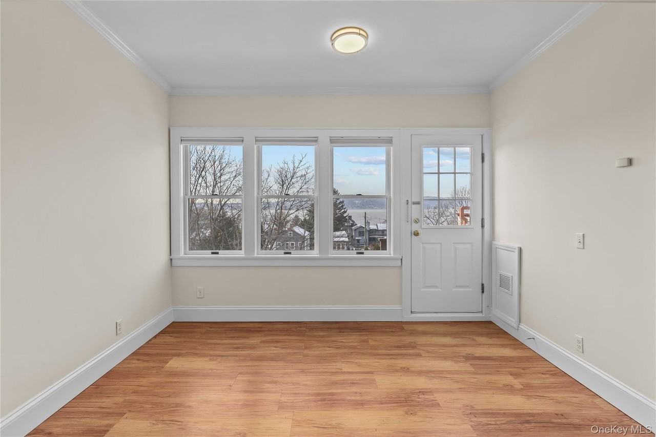 10 S Eckar St Unit 3 #3 - Photo 2 of 12