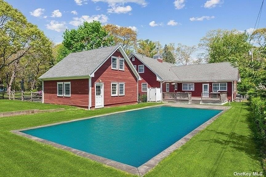 1800 Westphalia Rd - Photo 2 of 33